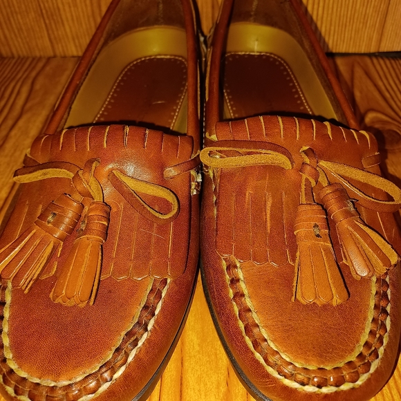 Johnston and Murphey Passport Tassel Loafers - Picture 2 of 12